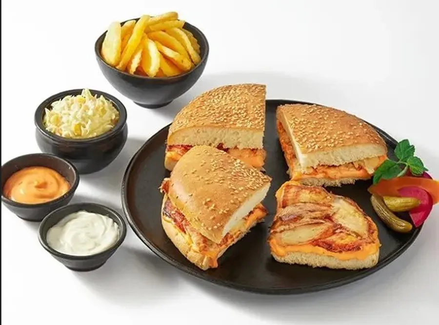 Chicken Maria Sandwich With Mozzarella Cheese