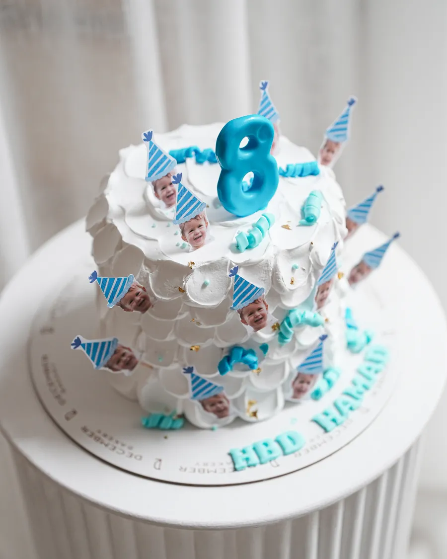 Faces blue cake mix chocolate vanilla 6inch