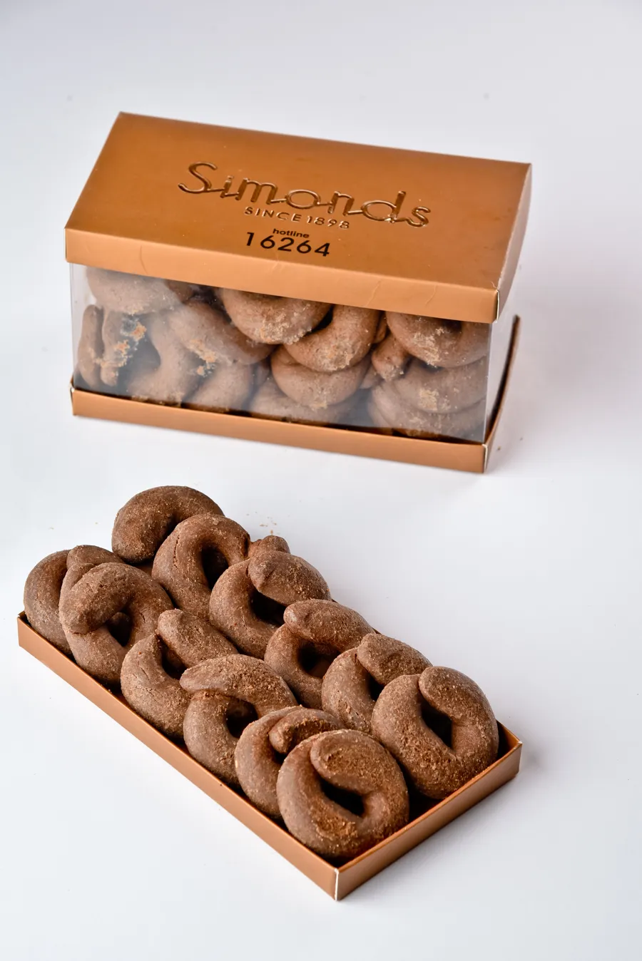 Cinnamon Biscuits