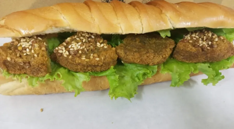 سندوتش طعمية
