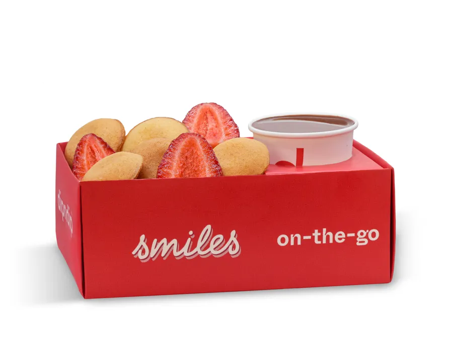 Mini pancake strawberry box