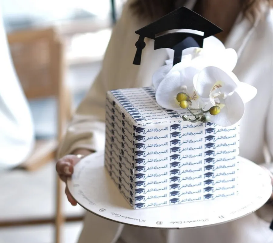 Graduation square cake orchid