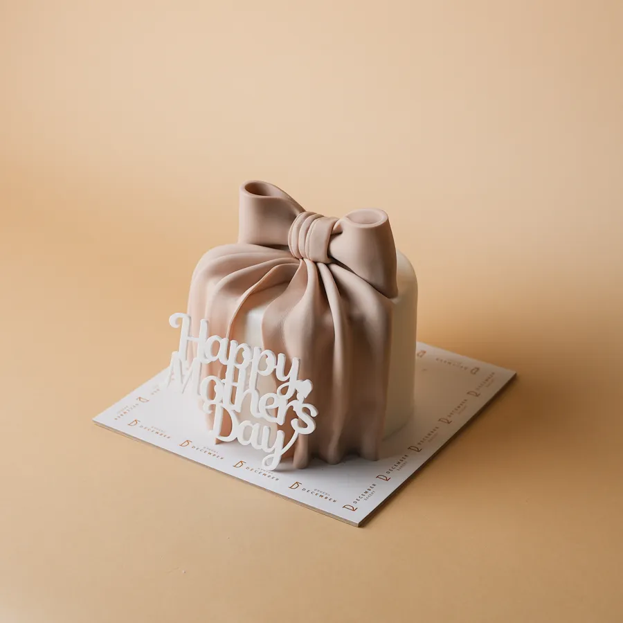 Ribbon mother day cake 6 inch mix chocolate vanilla