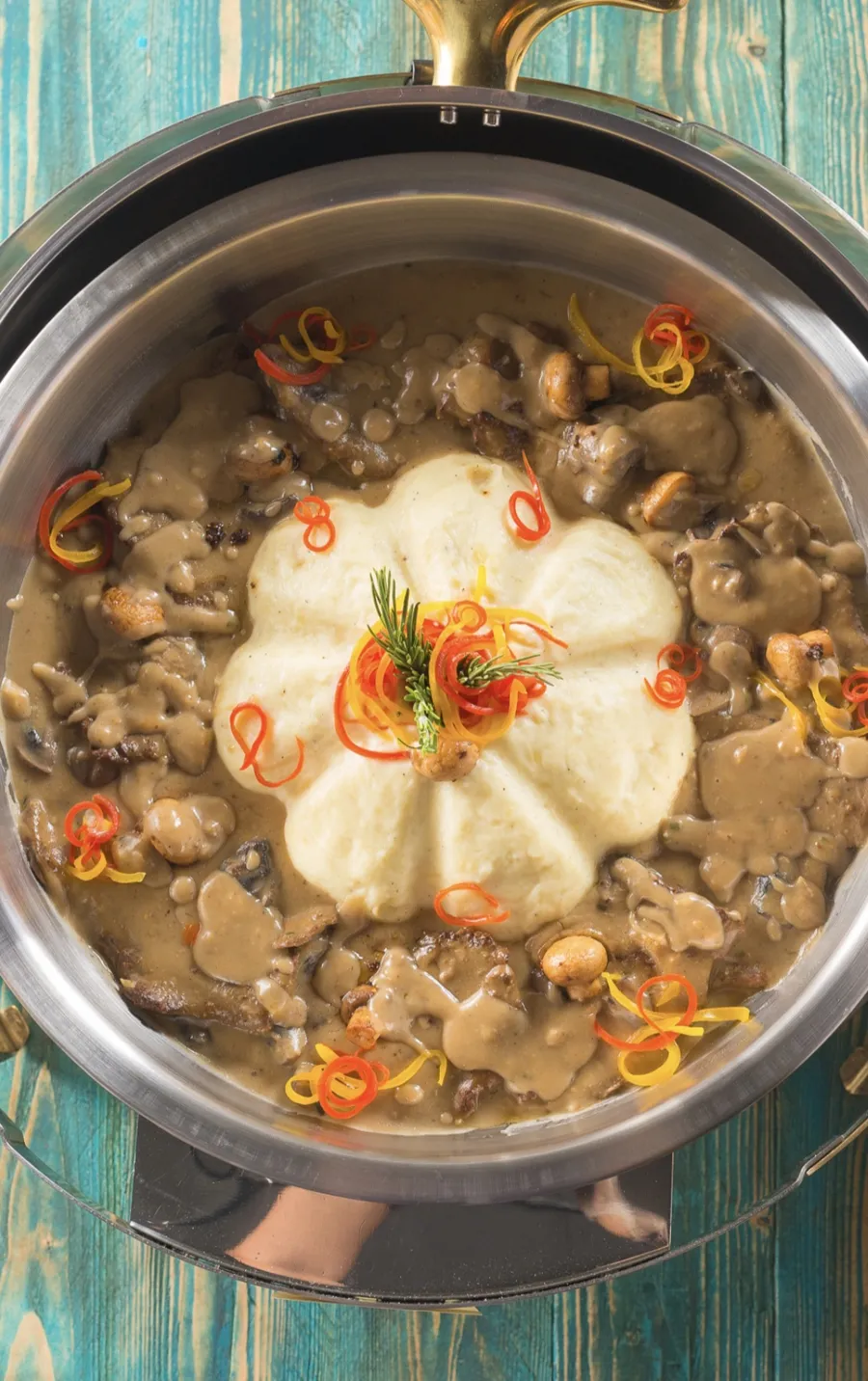 Steak with mashed potatoe (Puree)