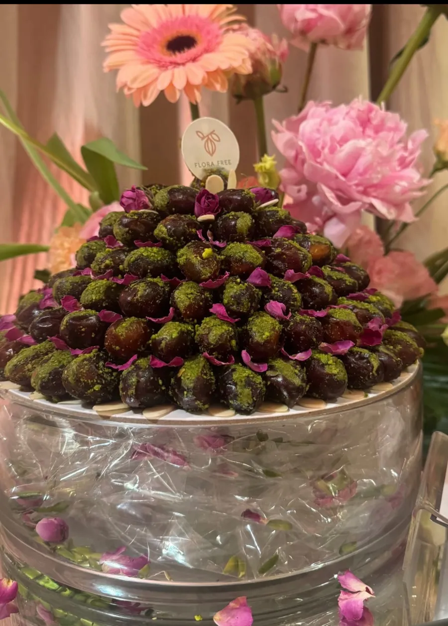 Dates by Kilo