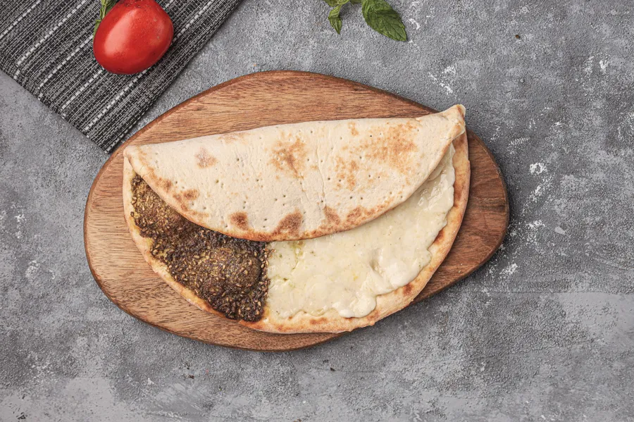 Half Zaatar Half Cheese 
