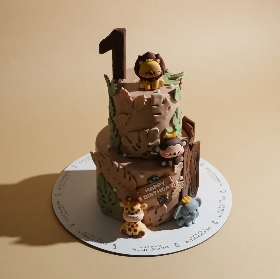 Double animals cake 6 inch