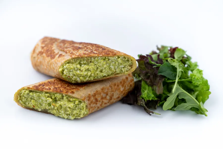Egg & avocado protein wrap