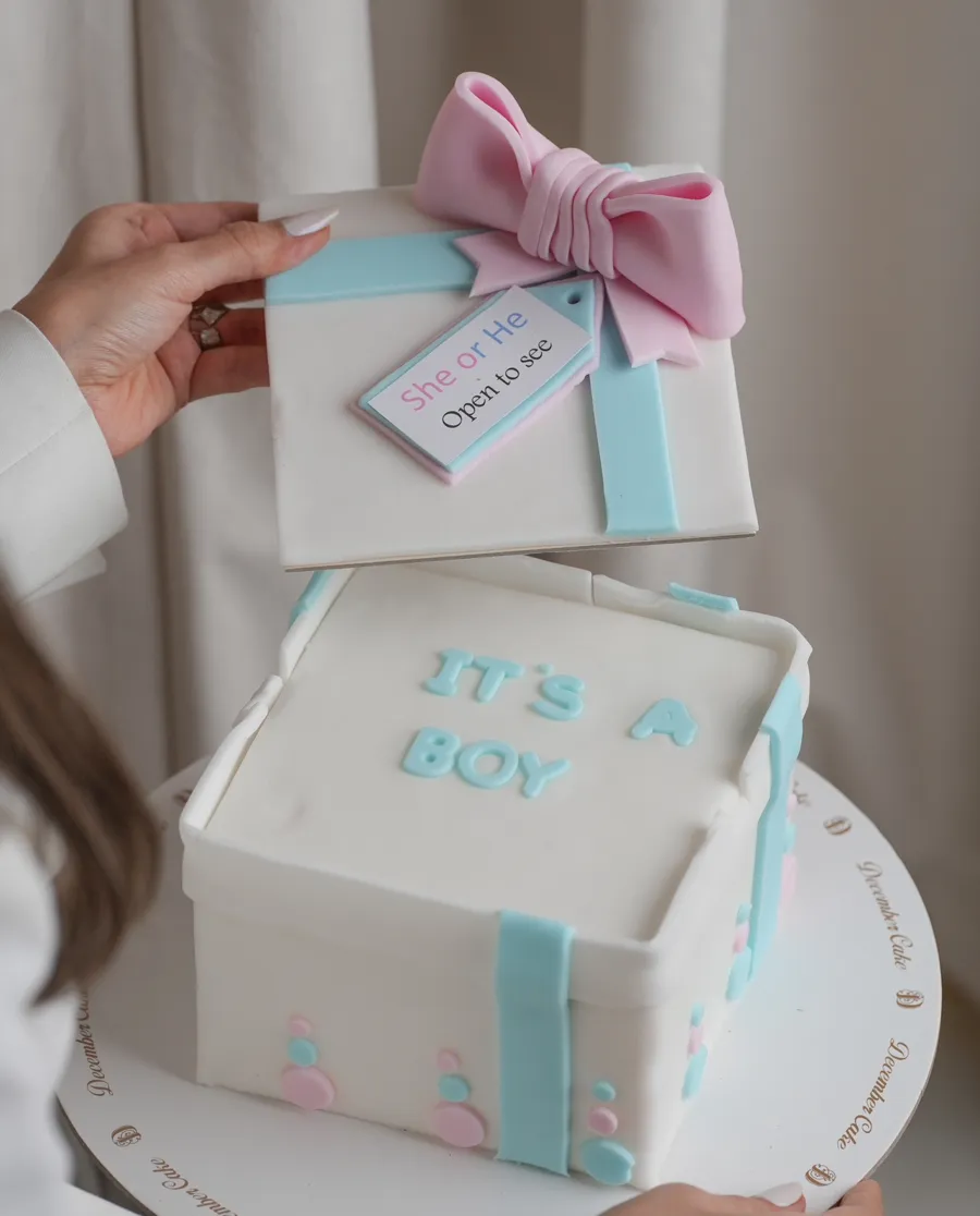Box gift cake she or he 🎁