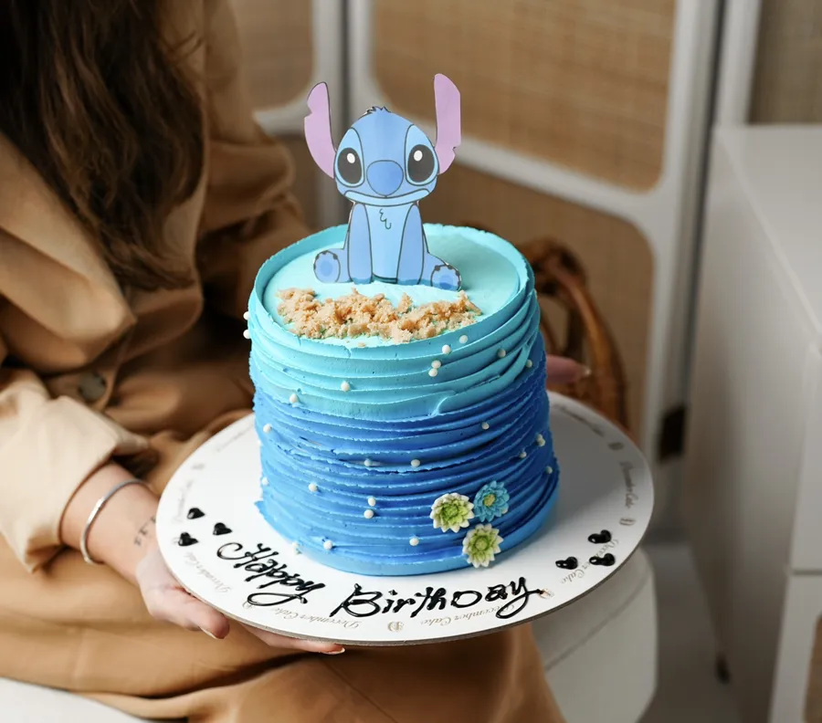 Sittich cake blue layer 6inch mix chocolate vanilla
