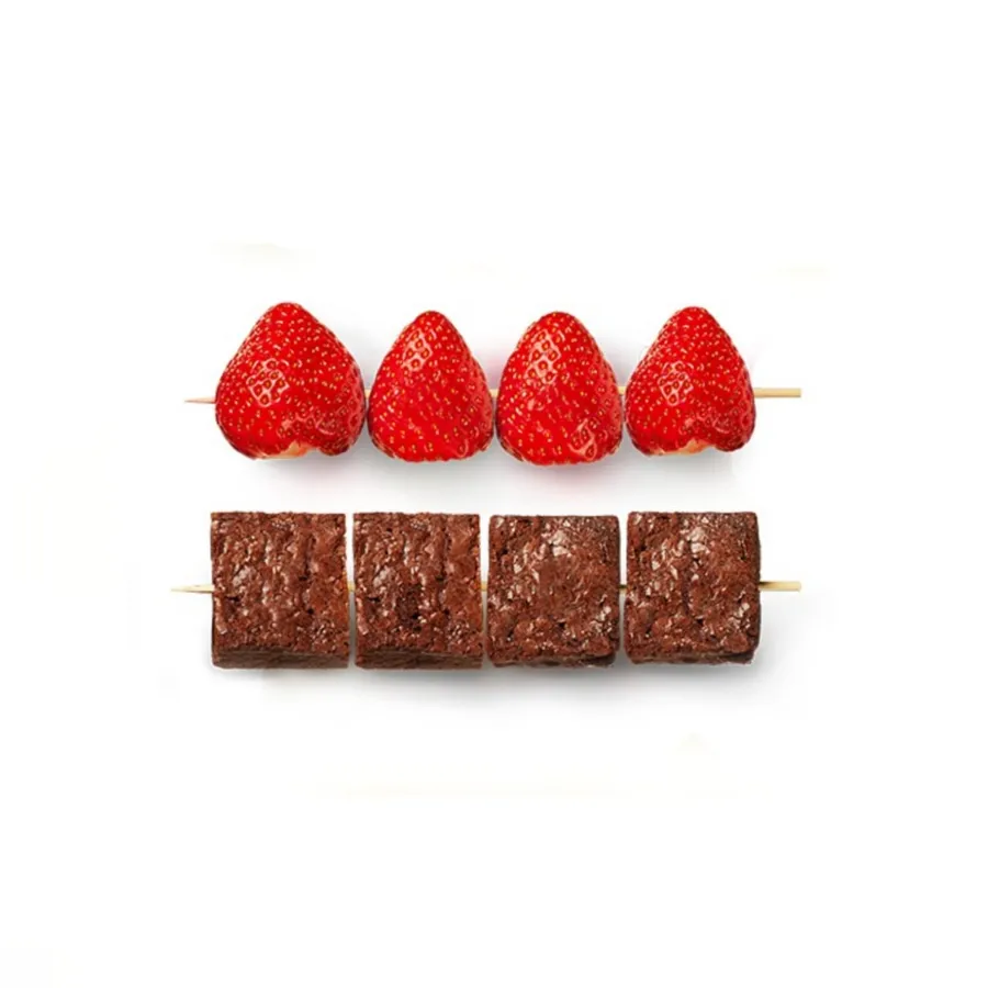 chocolate and fruit skewers
