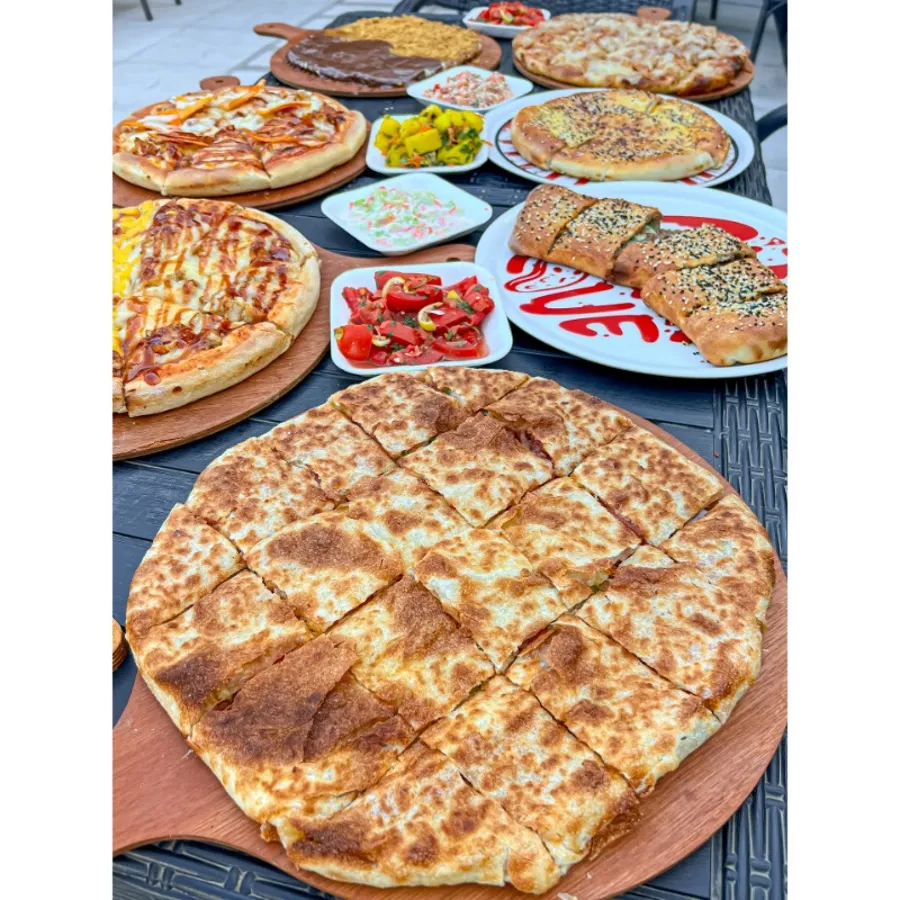 فطيرة بالبسطرمة
