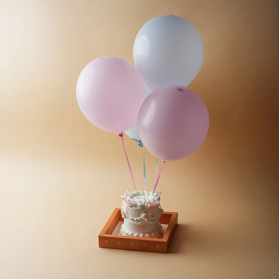 Balloons boy or girl cake ( 4inch mix chocolate vanilla)