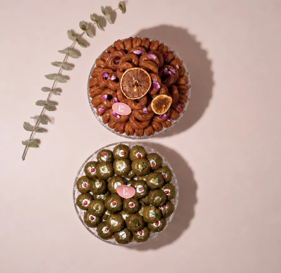 Grape leaves Mix + Balah Alsham Bowls
