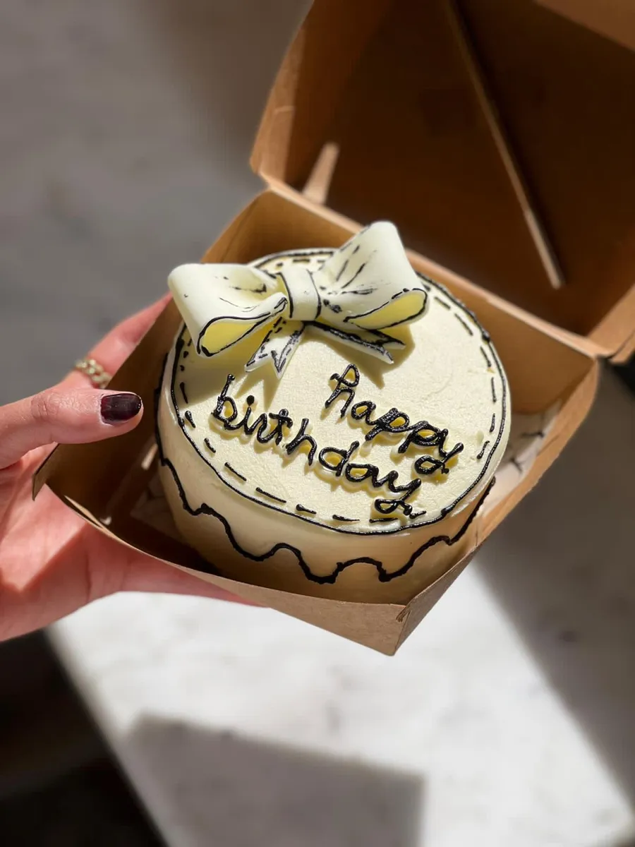 3 Pcs Mini Comic Cake