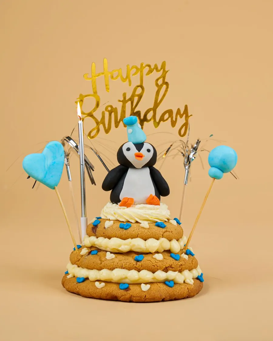 Penguin Cookie Cake