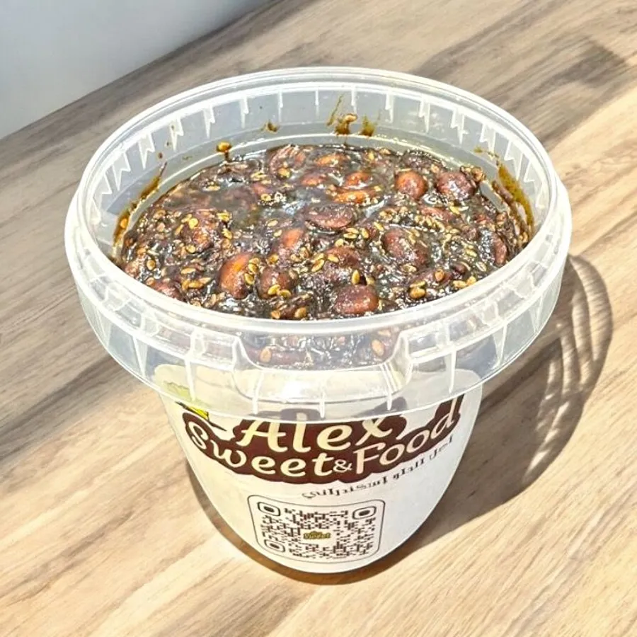 حلبة معقودة (مفتقة)