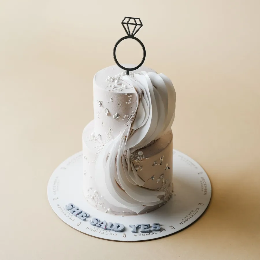 Engagement Double Cake 6inch w/ Silver Ring mix chocolate vanilla