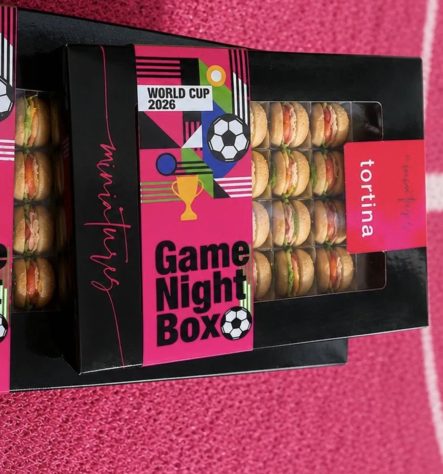 Small World Cup Box