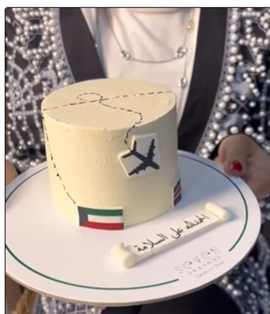 welcome back cake