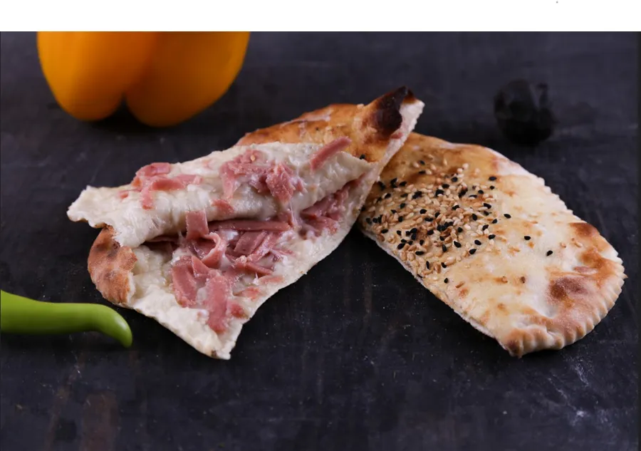 Luncheon mozzarella