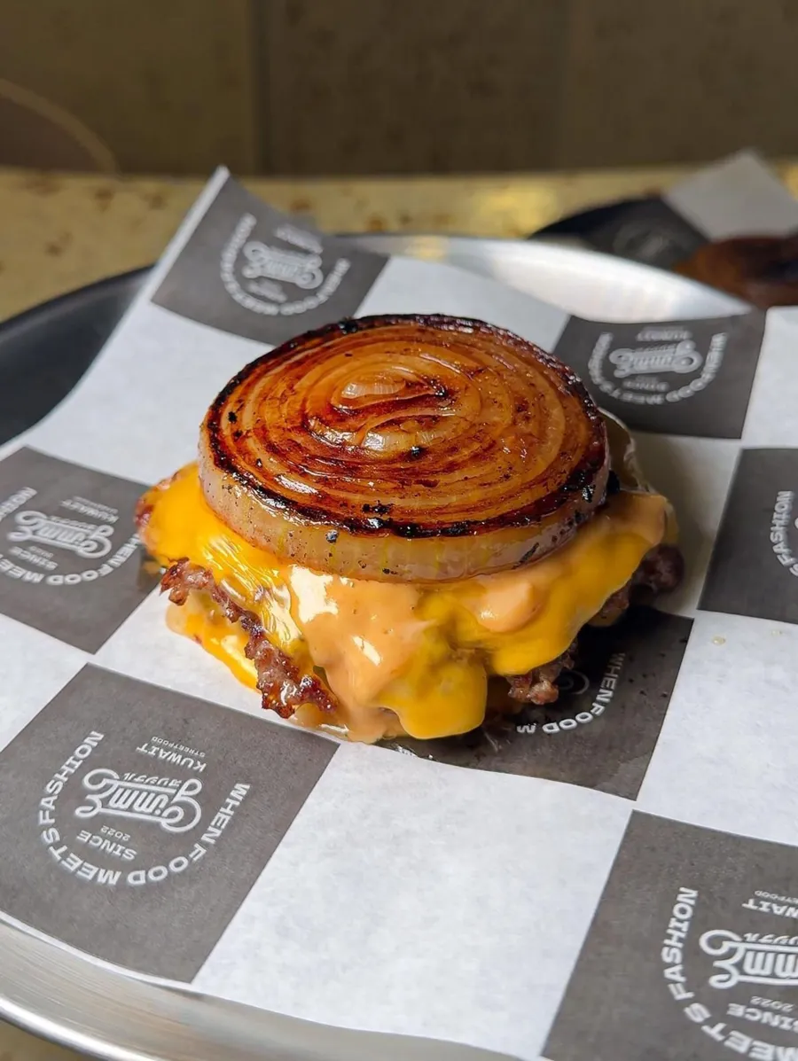 Onion Burger (Flying Dutchman)