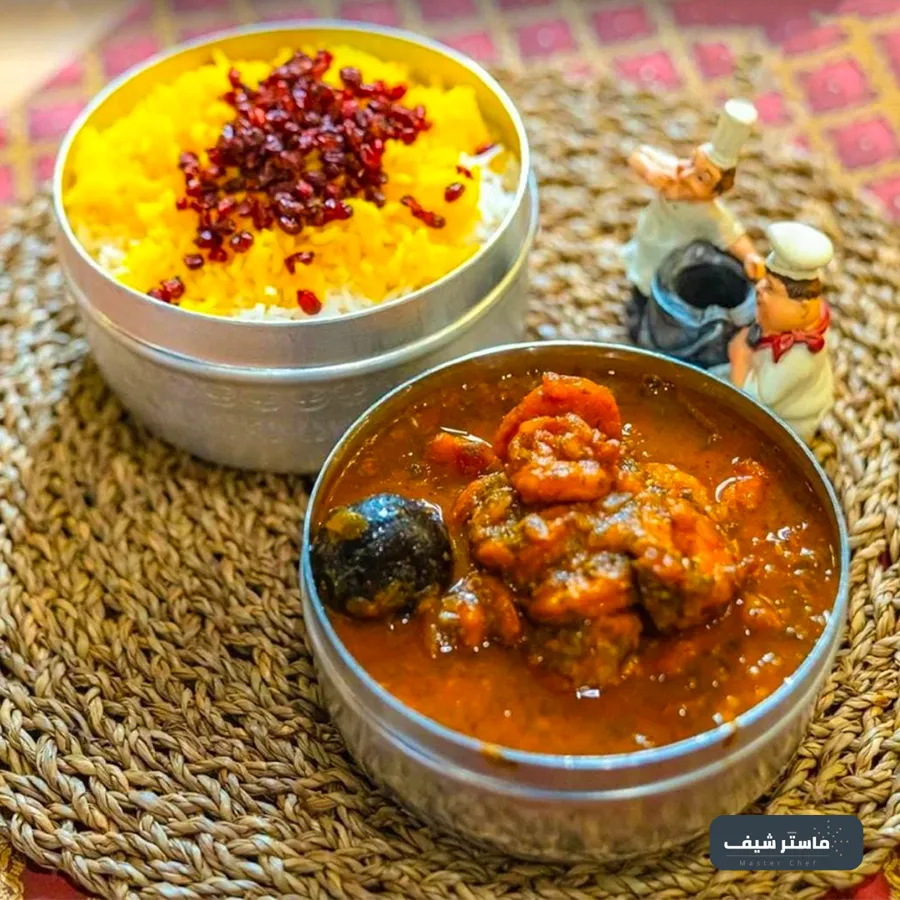 White Rice with Shrimp Maraq