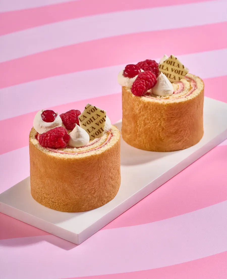 Raspberry Swiss Roll