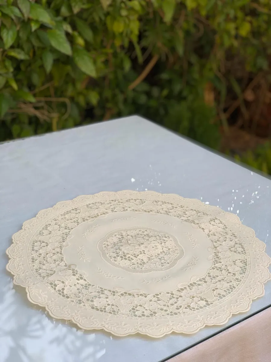 Round placemat