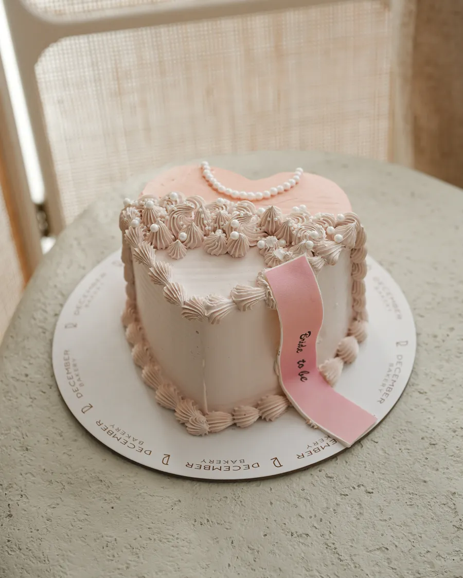 Bride to be heart cake mix chocolate vanilla