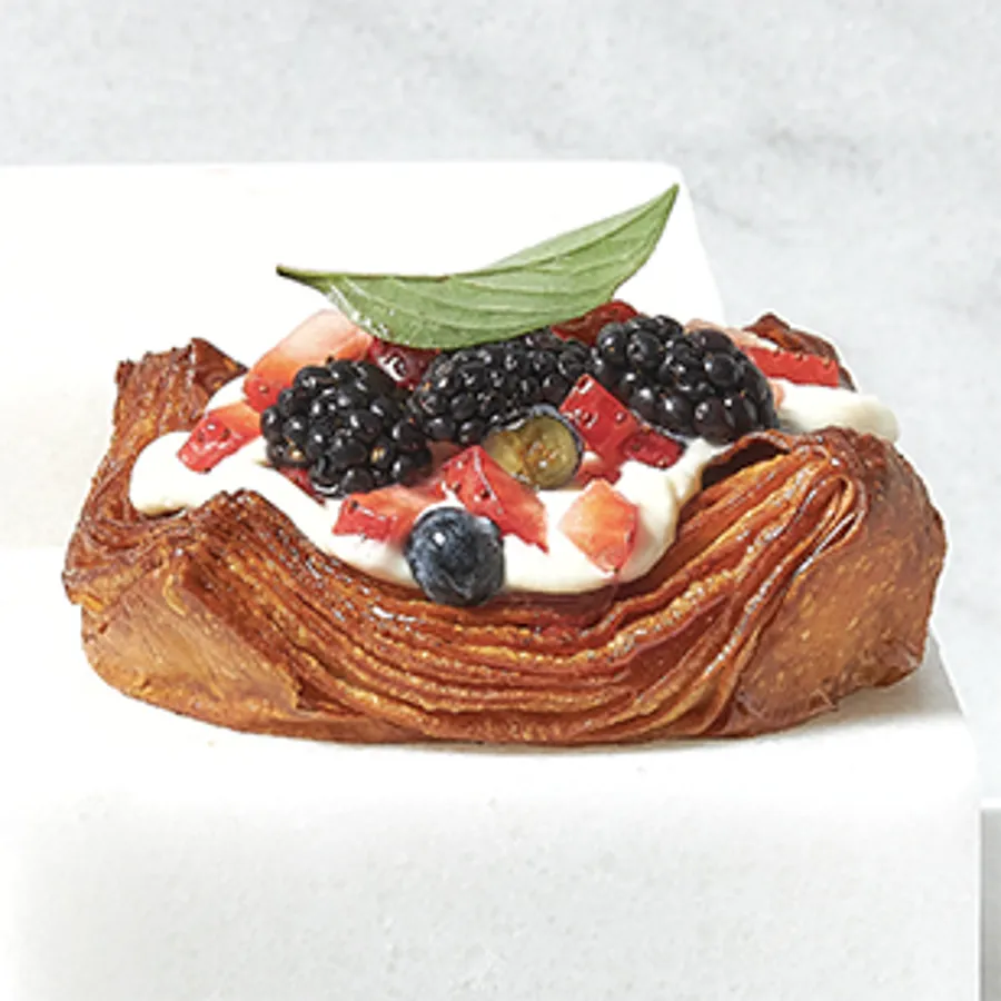 Mixed Berries Croissant Tart