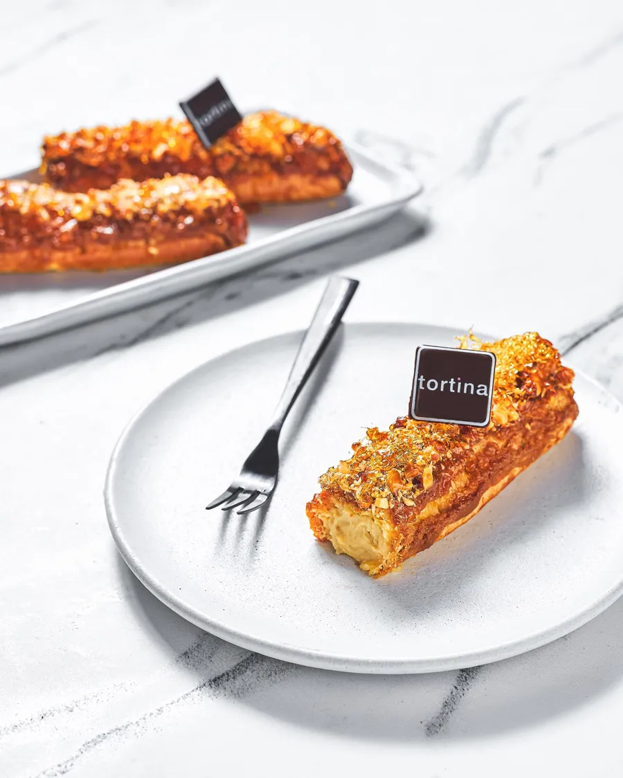 Caramel Éclair