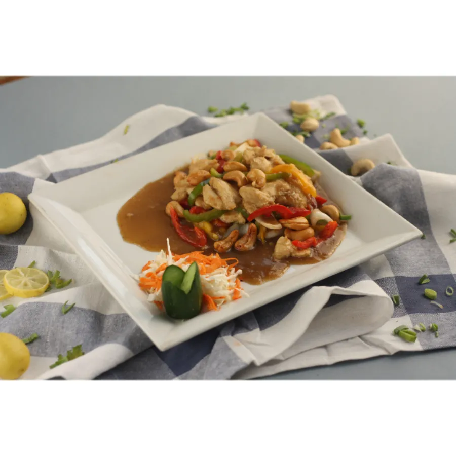 Chicken Thai With Cashews.