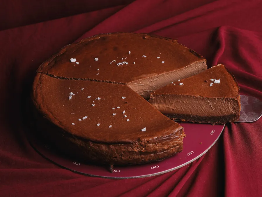 Chocolate Madrid’s Cheesecake - Whole
