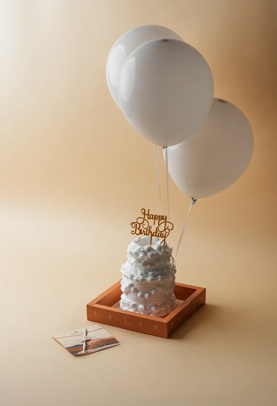Double mini white cake white ribbon - 3 balloons white - happy birthday with candles