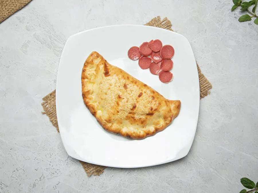 Kraft with Sausage Manoucheh