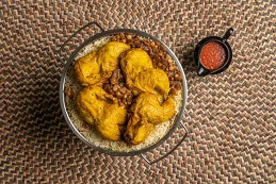Chicken Machbous ( 4-5 Persons )