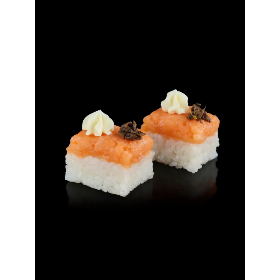Salmon Oshi