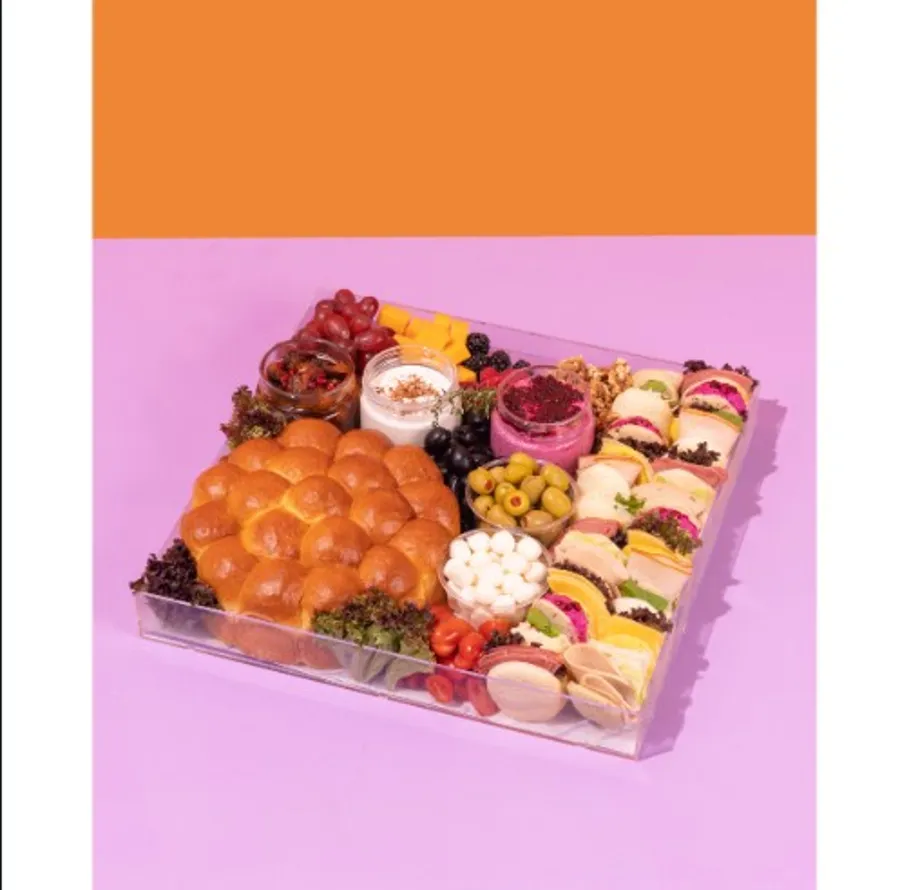Breakfast platter tray