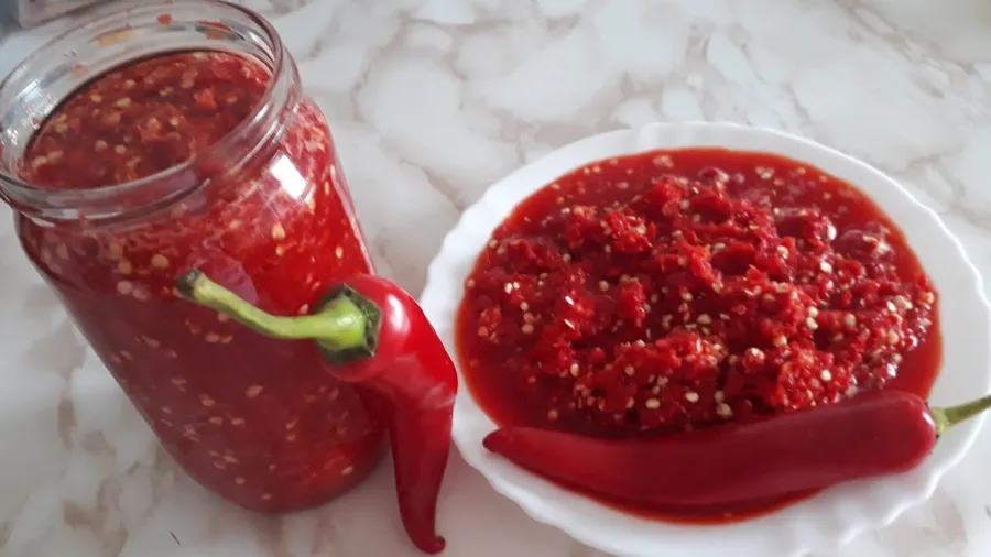 Red Hot Chili Crushed 350 gm