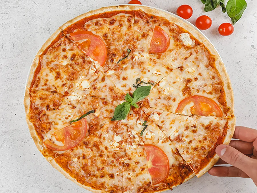 LIGHT MARGHERITA PIZZA