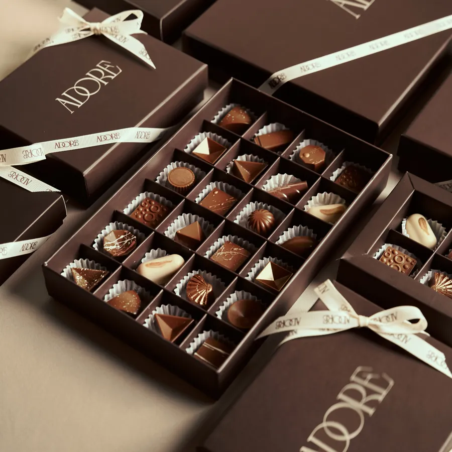12 Pieces Box