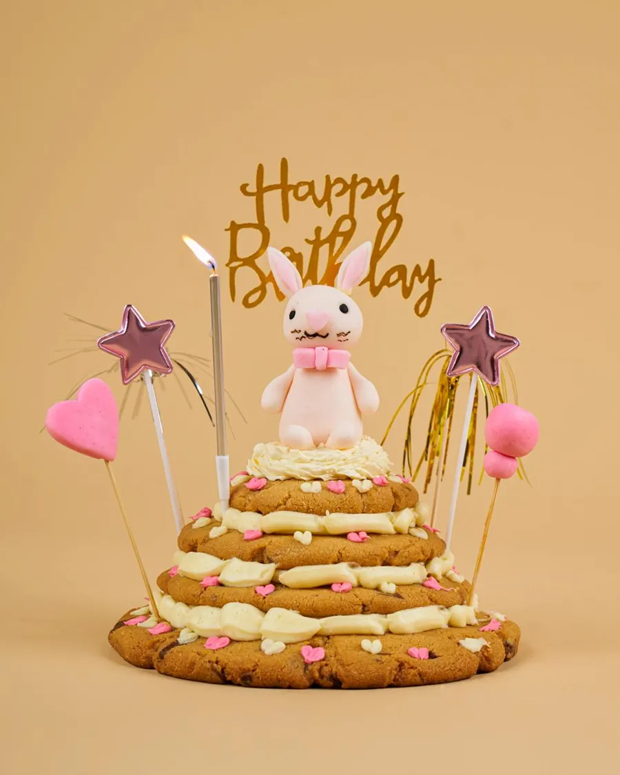 Bynny cookie cake