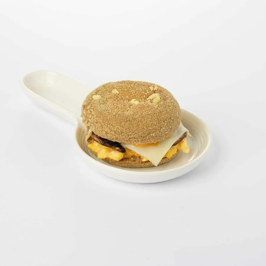 English muffin egg with mushroom