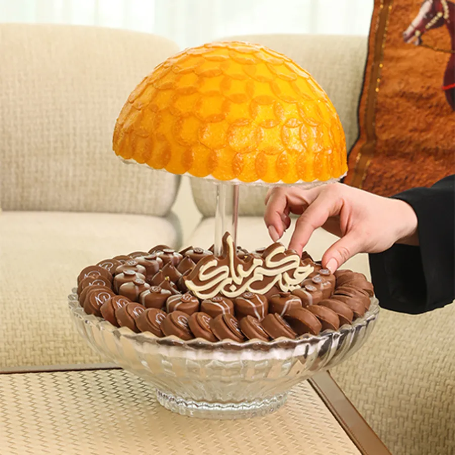 Chocolate tray with a sun-shaped design (Qamar al-Din decoration)