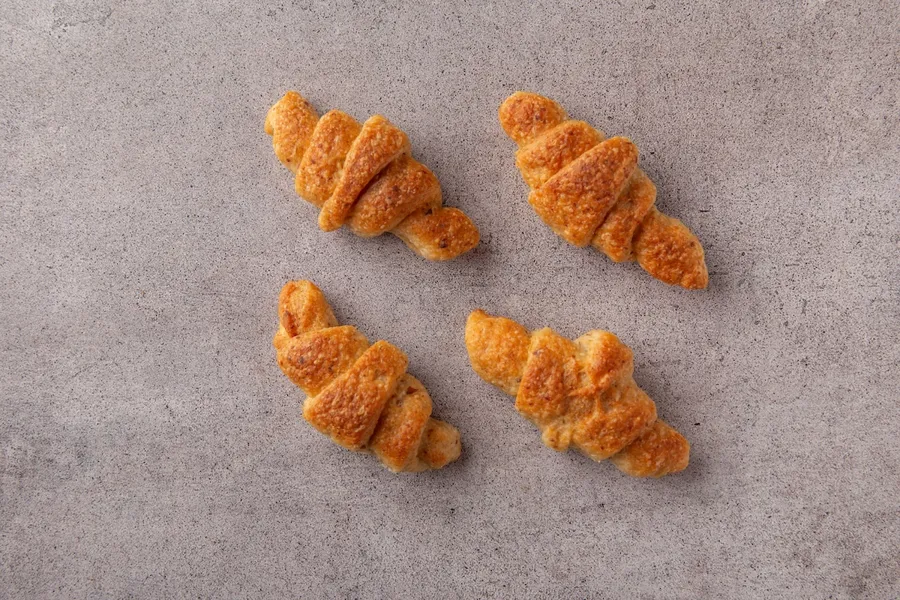 Mini Croissant Plain 4 Pieces