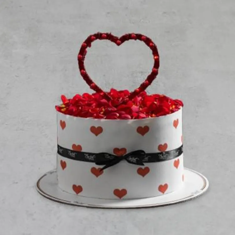 Glowing heart cake