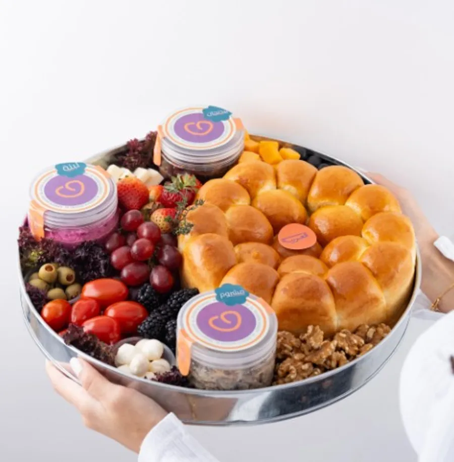 breakfast tray