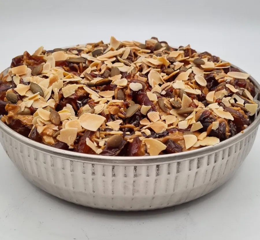 Small tamra almonds
