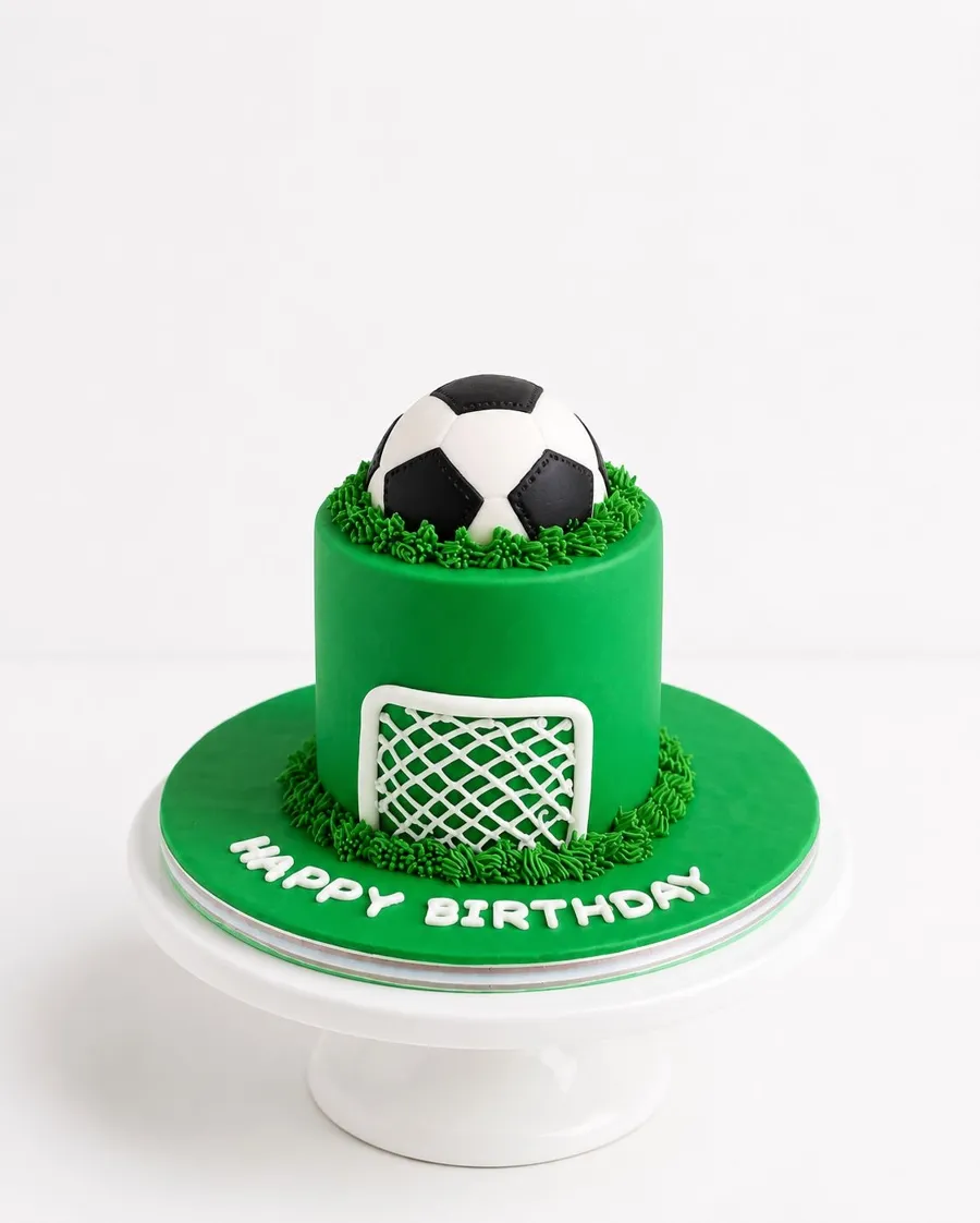 Green football cake 6inch ⚽️